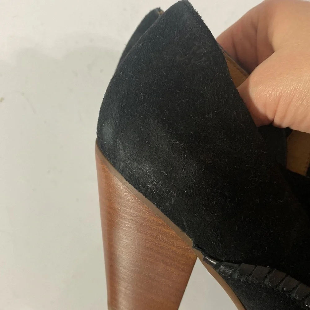 Jack Rogers Kyle black suede 3” Stacked heel booties size 6